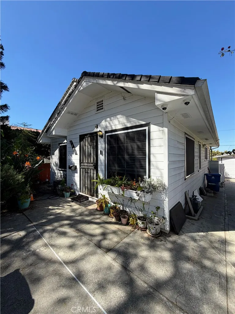 Additional image 33 of 1042 W 15th St, San Pedro, CA 90731