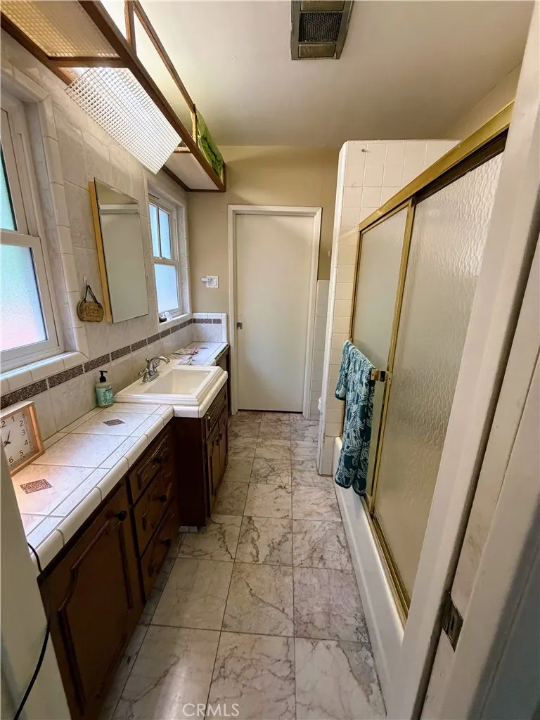 Additional image 40 of 1042 W 15th St, San Pedro, CA 90731