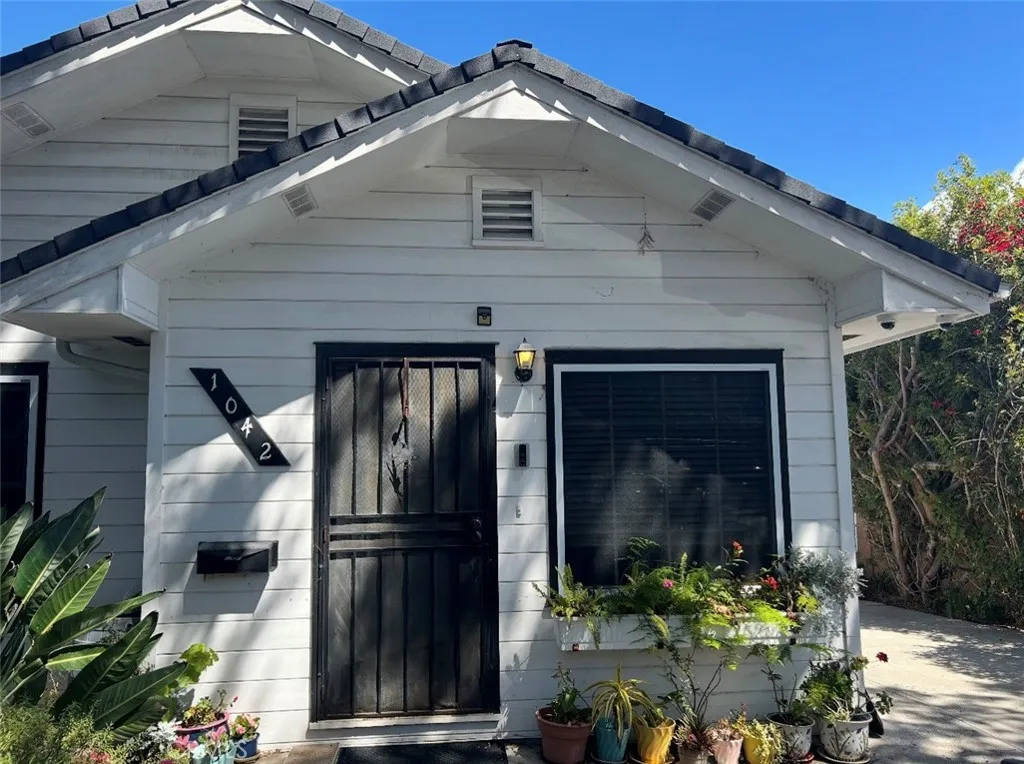 Additional image 31 of 1042 W 15th St, San Pedro, CA 90731