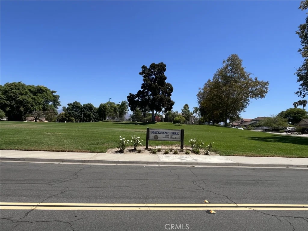 25141 Madeira, Laguna Hills, CA 92653