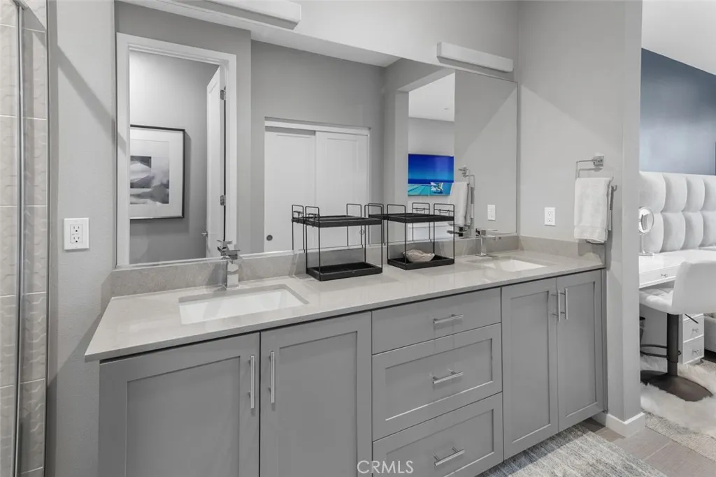 Additional image 91 of 203 Placemark, Irvine, CA 92614