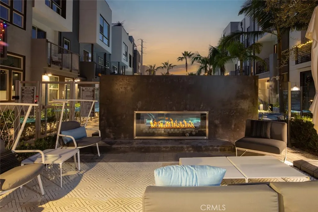 Additional image 109 of 203 Placemark, Irvine, CA 92614