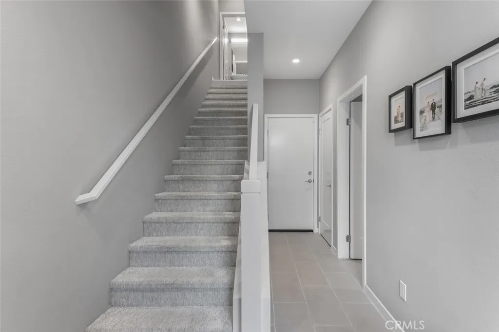 Additional image 71 of 203 Placemark, Irvine, CA 92614