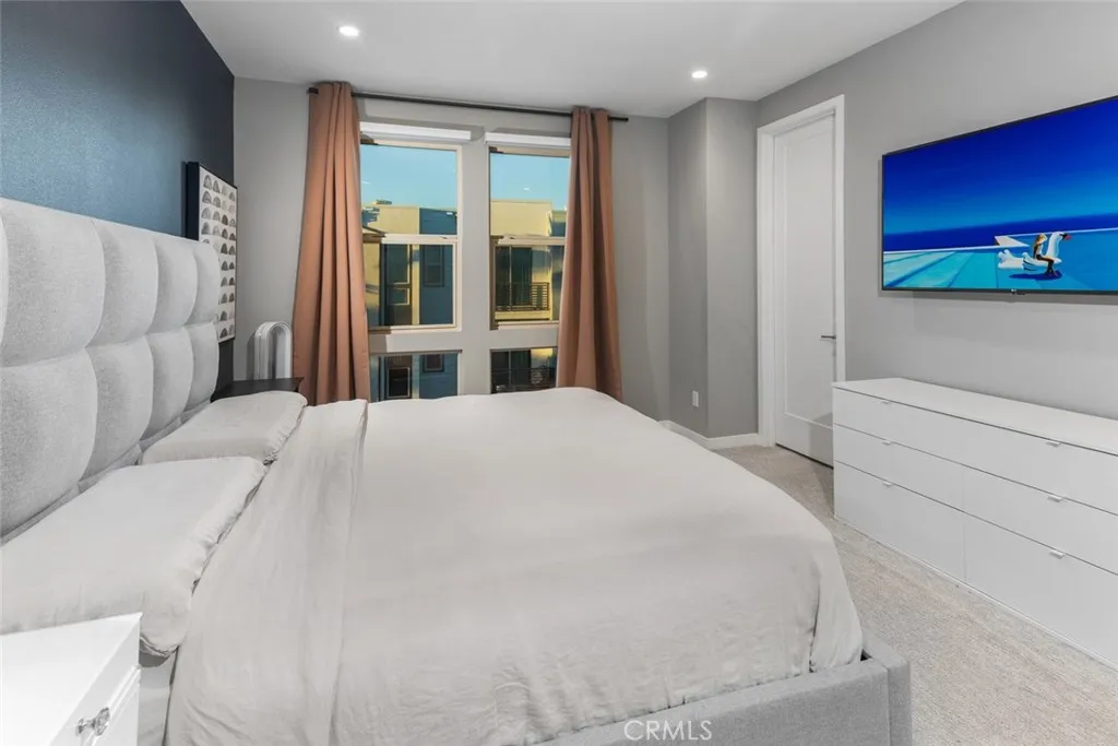 Additional image 32 of 203 Placemark, Irvine, CA 92614