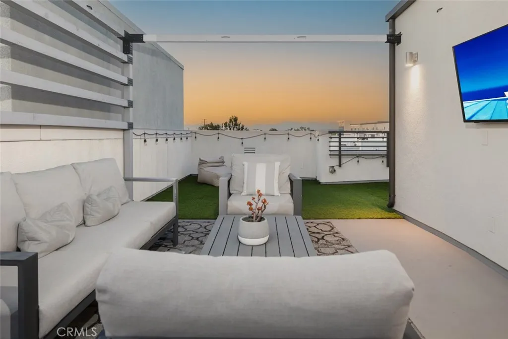 Additional image 48 of 203 Placemark, Irvine, CA 92614