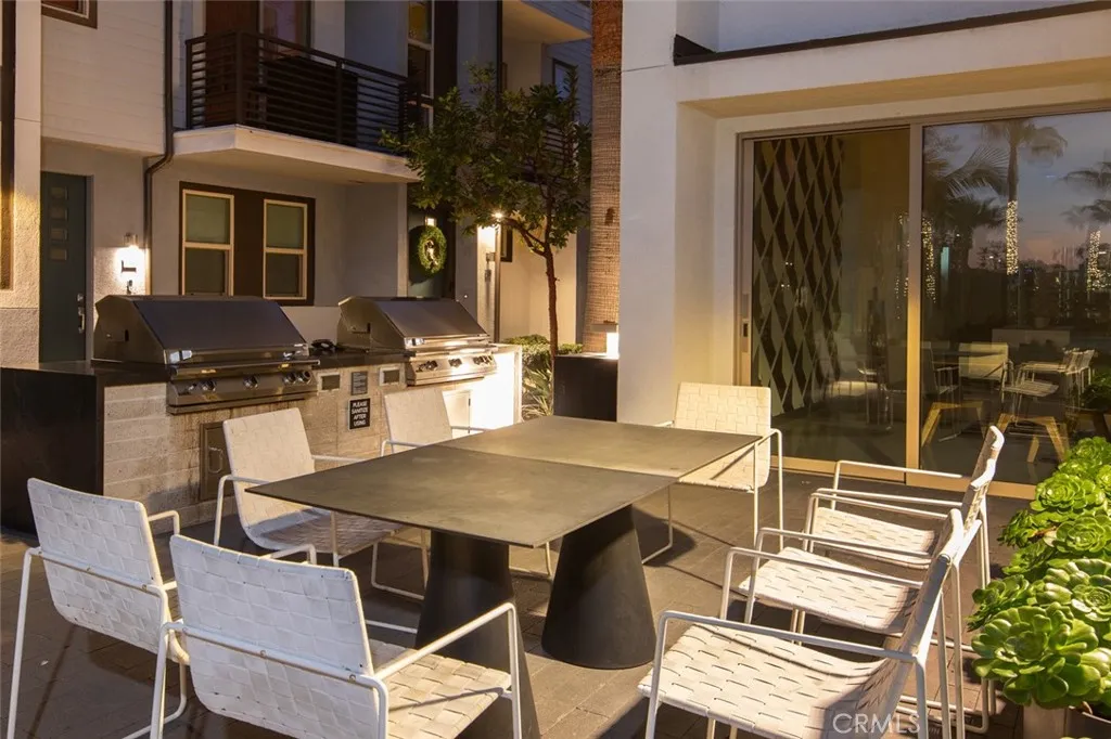 Additional image 113 of 203 Placemark, Irvine, CA 92614