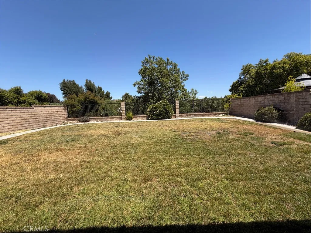 Additional image 48 of 25420 Sheffield Ln, Saugus, CA 91350