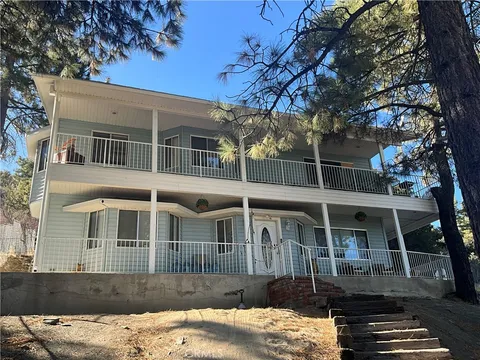 5224 Lone Pine Canyon Road, Wrightwood, CA MLS: PW25023682