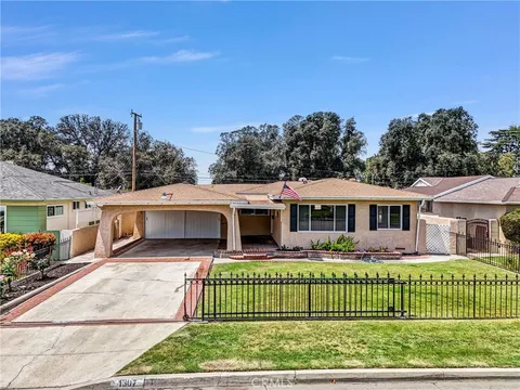 1307 N O Malley Avenue, Covina, CA 91722 - MLS#: CV25010866
