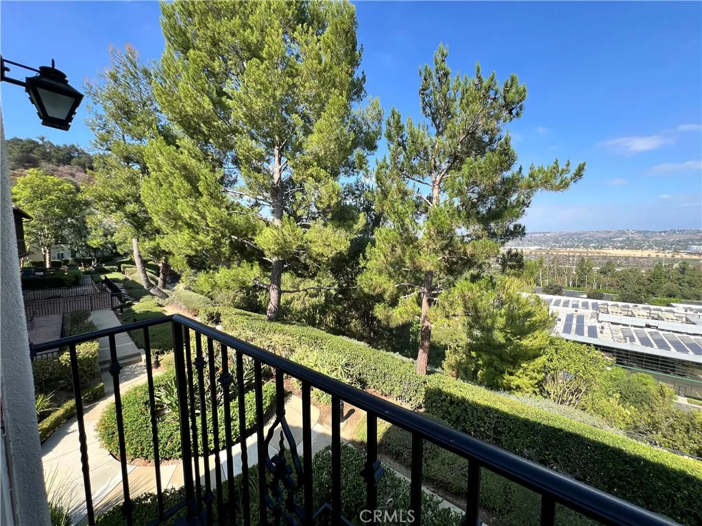 883 Terrace Ln W, Diamond Bar, CA 91765