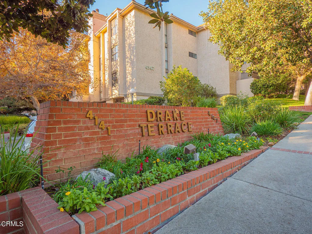 4147 Via Marisol Unit 302, Los Angeles, CA 90042