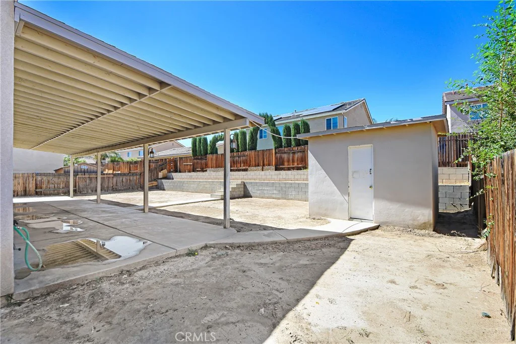 14680 Indian Wells Dr, Victorville, CA 92394