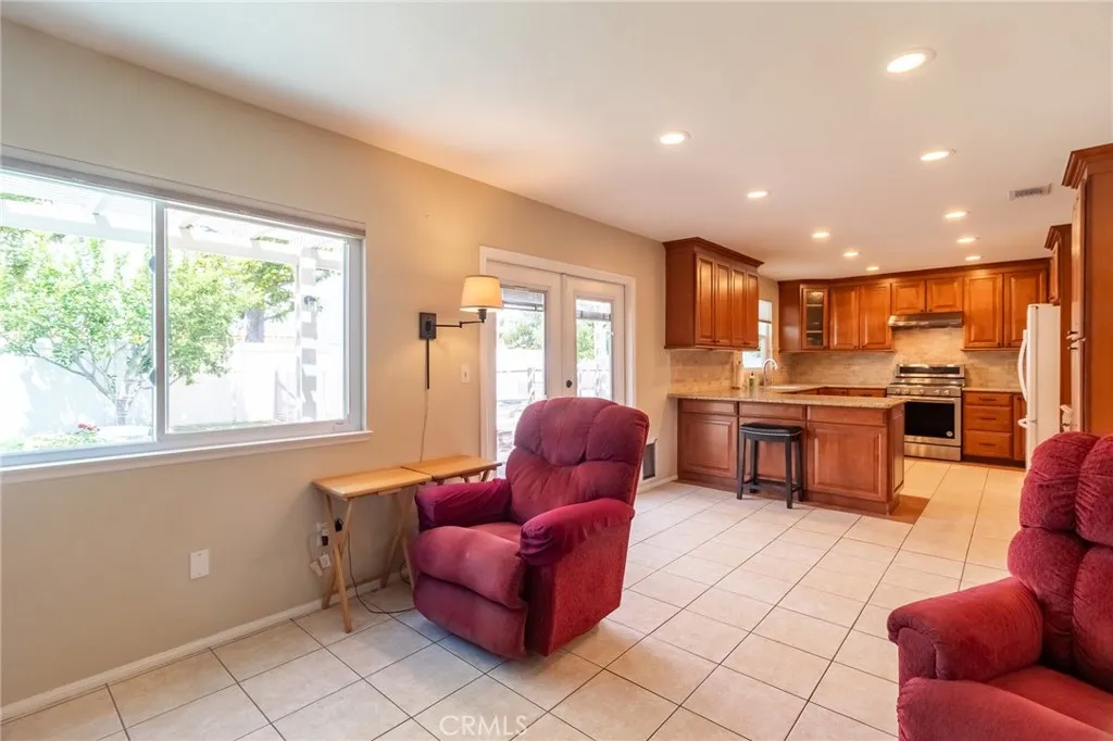 Additional image 75 of 1317 Julie Court, Redlands, CA 92374