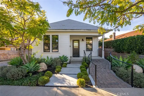 2017 Chorro Street, San Luis Obispo, CA 93401 - MLS#: SC25050283