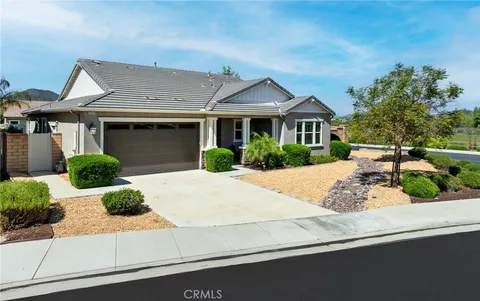25179 Renegade Court, Menifee, CA MLS: SW25085695