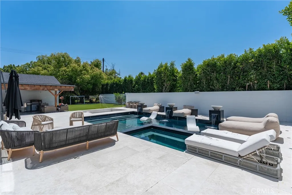 Additional image 101 of 22960 Calvert Street, Woodland Hills, CA 91367