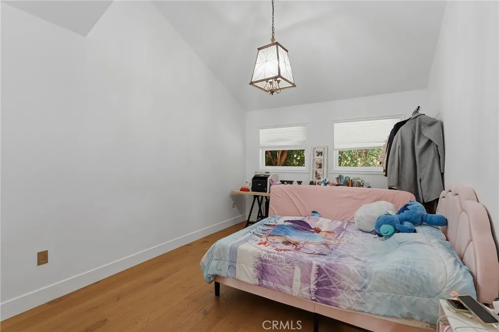 Additional image 90 of 22960 Calvert Street, Woodland Hills, CA 91367
