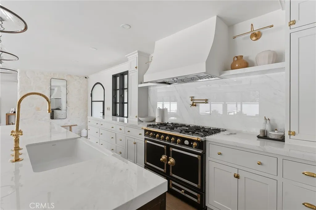 Additional image 71 of 22960 Calvert Street, Woodland Hills, CA 91367