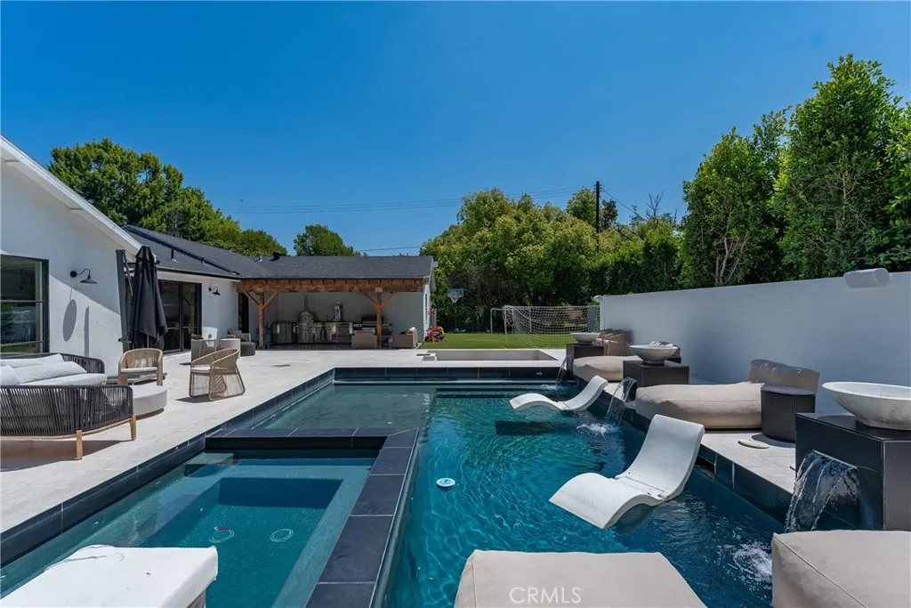 Additional image 102 of 22960 Calvert Street, Woodland Hills, CA 91367