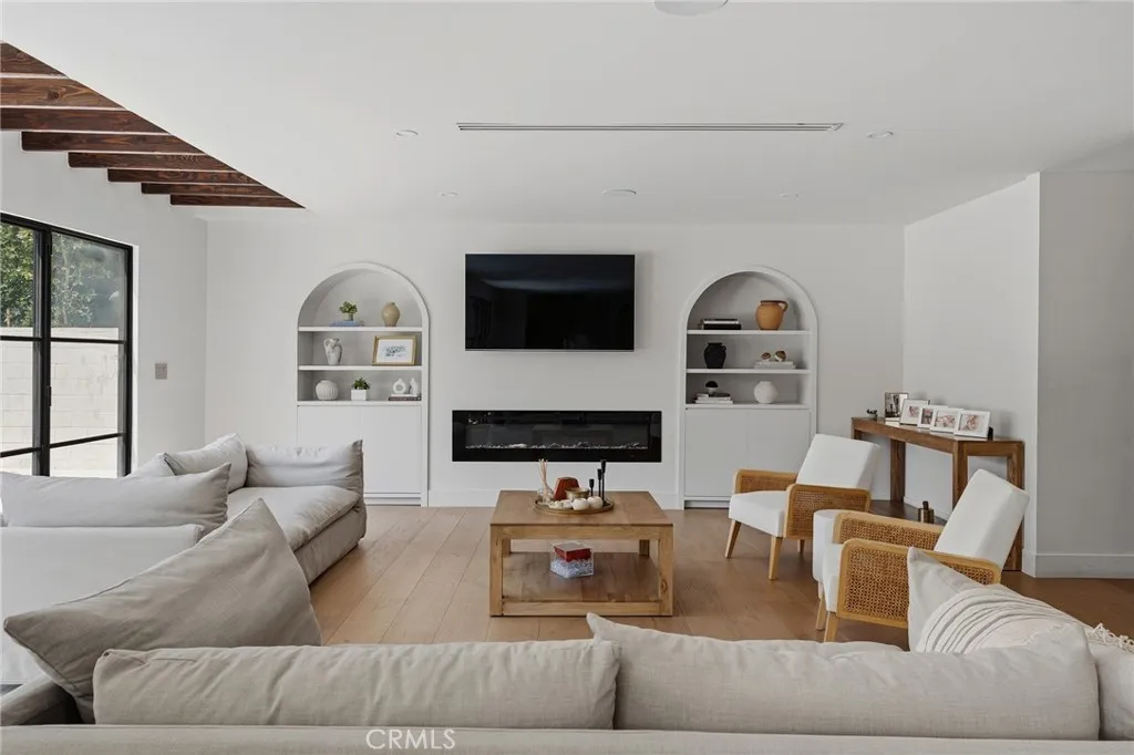 Additional image 63 of 22960 Calvert Street, Woodland Hills, CA 91367
