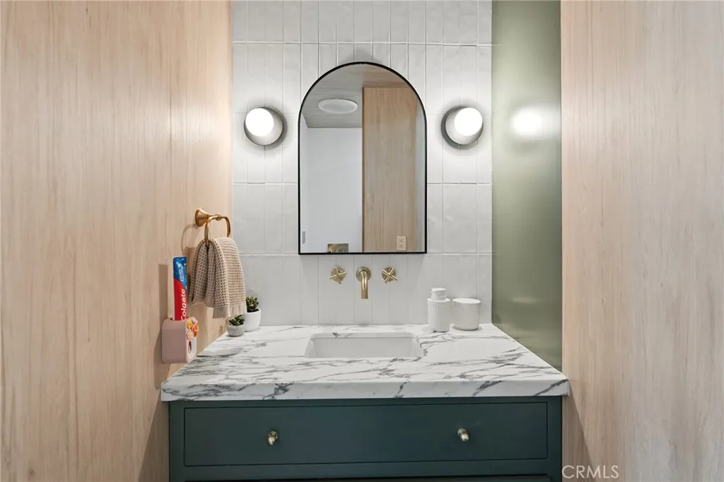 Additional image 35 of 22960 Calvert Street, Woodland Hills, CA 91367
