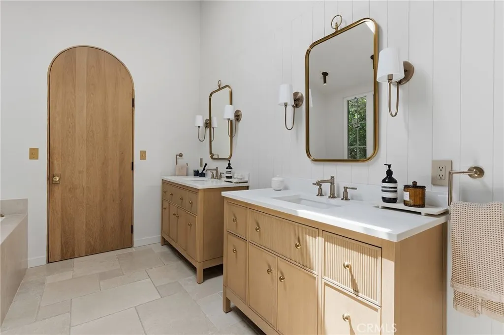 Additional image 86 of 22960 Calvert Street, Woodland Hills, CA 91367
