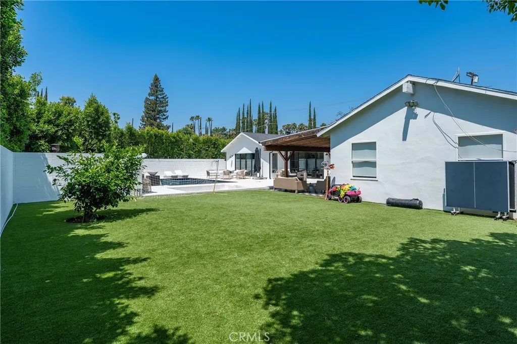 Additional image 95 of 22960 Calvert Street, Woodland Hills, CA 91367