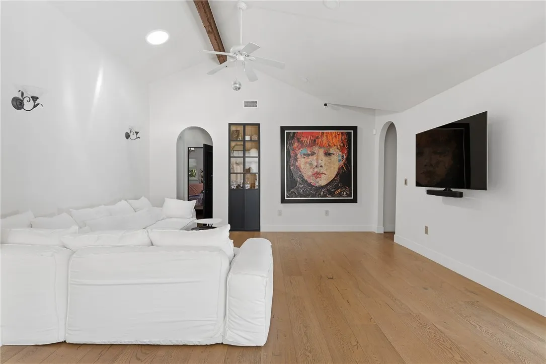 Additional image 79 of 22960 Calvert Street, Woodland Hills, CA 91367