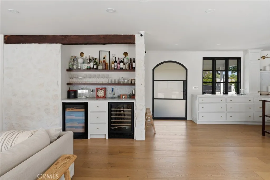 Additional image 15 of 22960 Calvert Street, Woodland Hills, CA 91367