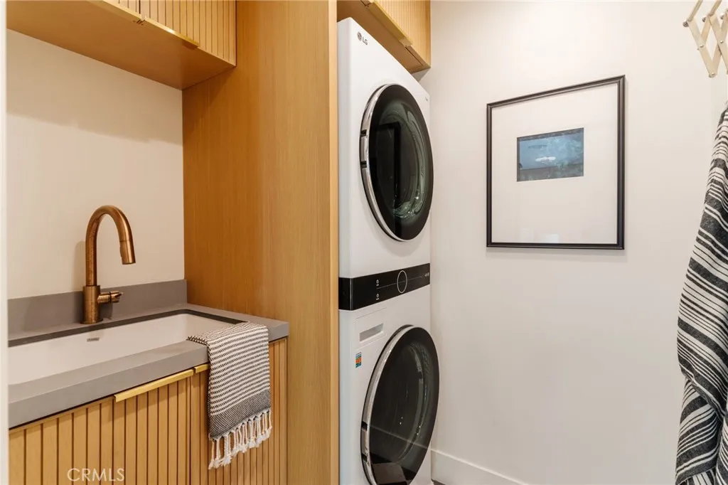 Additional image 46 of 429 20th Street, Manhattan Beach, CA 90266