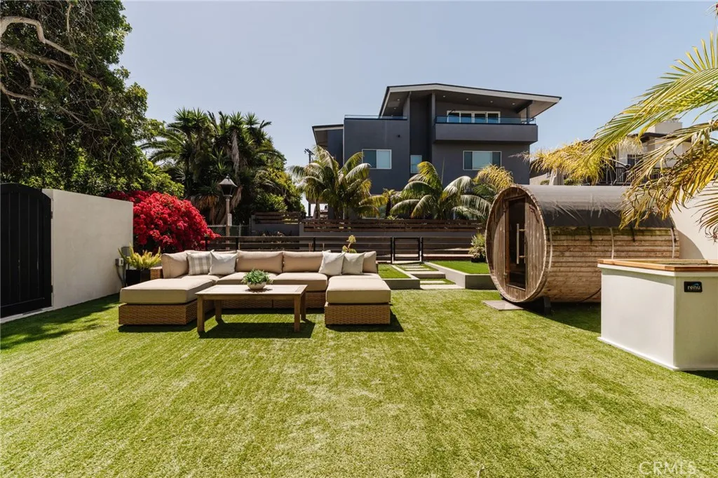 Additional image 35 of 429 20th Street, Manhattan Beach, CA 90266