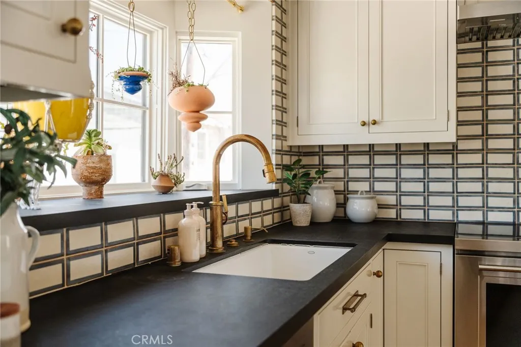 Additional image 14 of 429 20th Street, Manhattan Beach, CA 90266