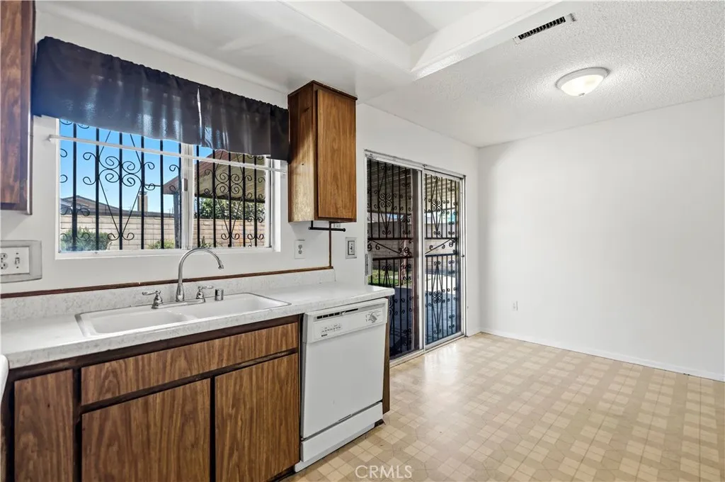 Additional image 10 of 13253 Don Julian Rd, La Puente, CA 91746