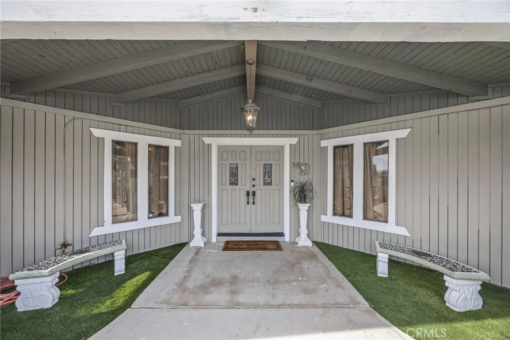 13288 Choco Rd, Apple Valley, CA 92308 photo 3