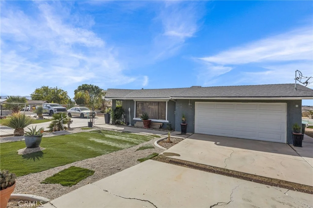 13288 Choco Rd, Apple Valley, CA 92308 photo 5
