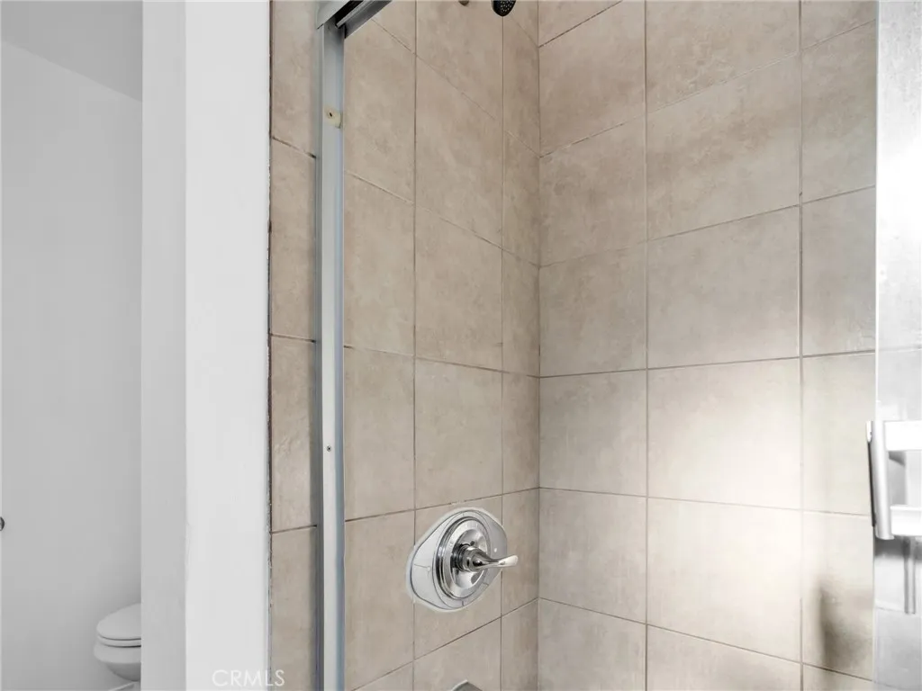 Additional image 49 of 7318 Zelzah Avenue, Reseda, CA 91335