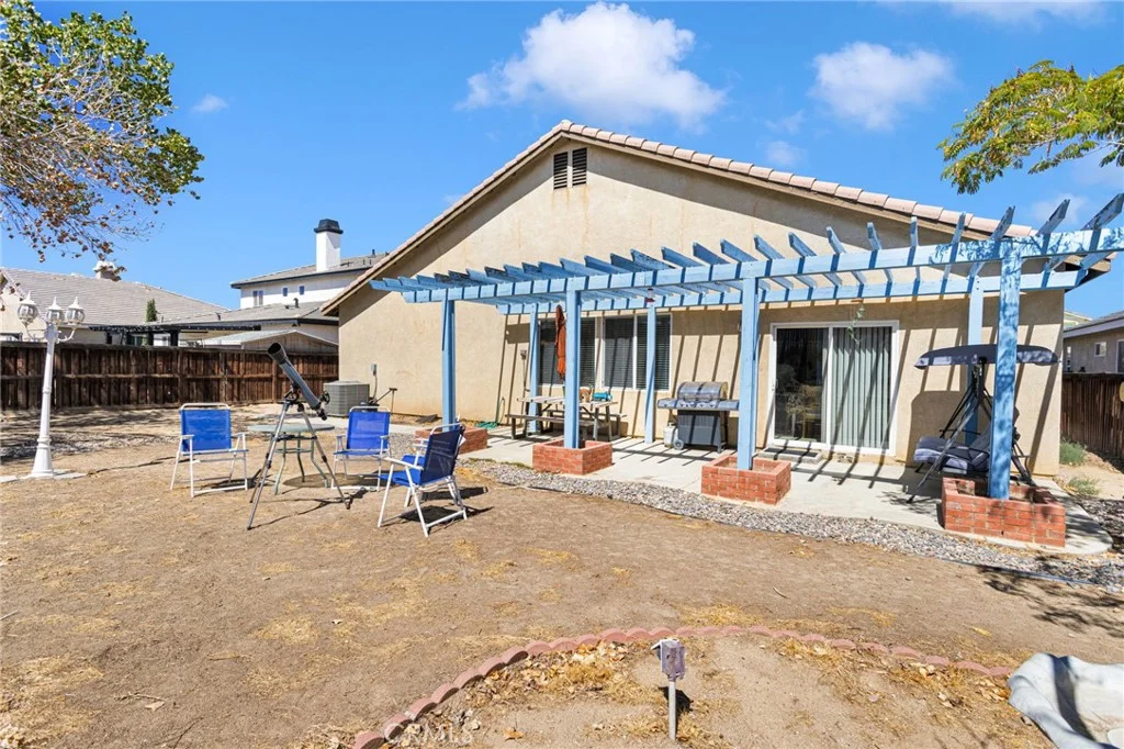 12277 Dandelion Way, Victorville, CA 92392