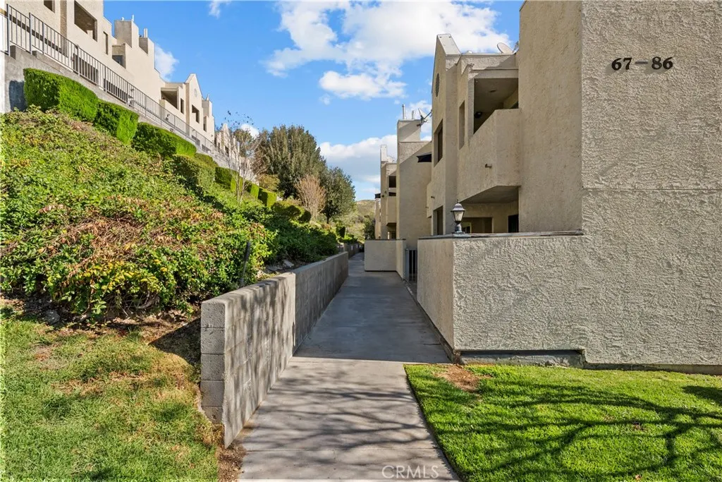 18209 Sierra Highway Unit 78, Canyon Country, CA 91351