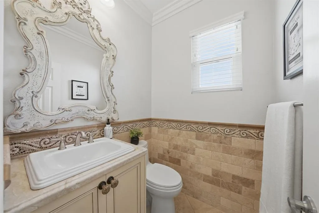 Additional image 41 of 827 Via Barquero, San Marcos, CA 92069