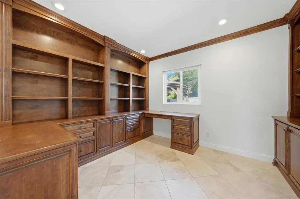 Additional image 30 of 827 Via Barquero, San Marcos, CA 92069