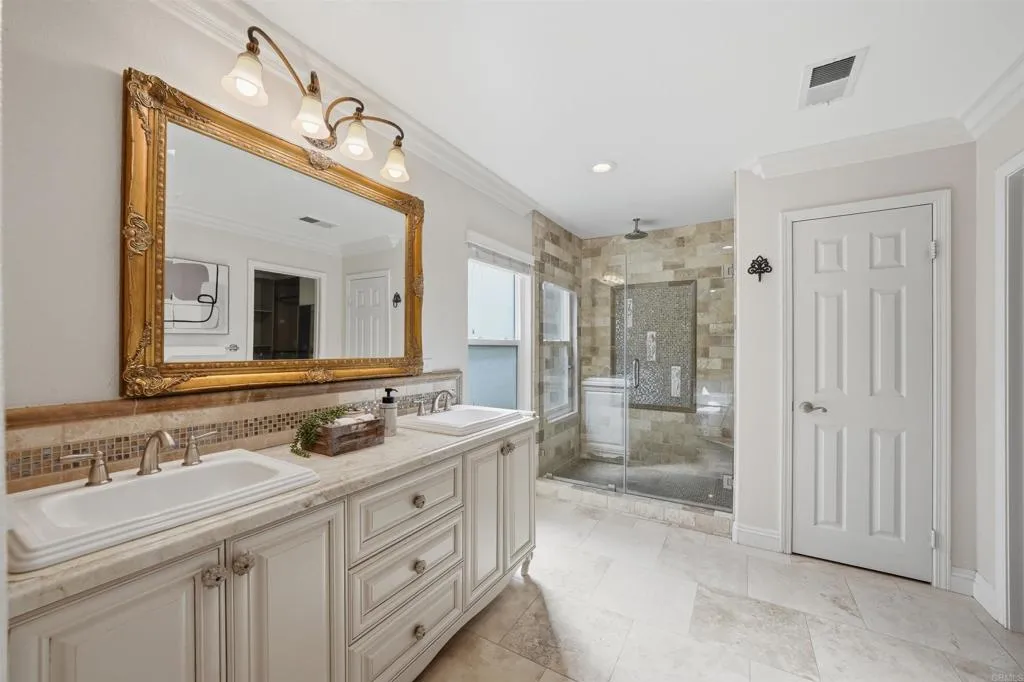 Additional image 89 of 827 Via Barquero, San Marcos, CA 92069