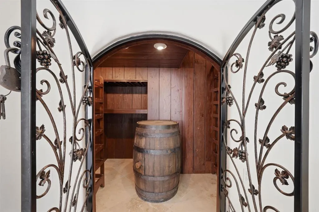 Additional image 78 of 827 Via Barquero, San Marcos, CA 92069