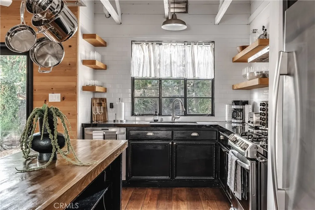 Additional image 64 of 654 S Soto st, Los Angeles, CA 90023