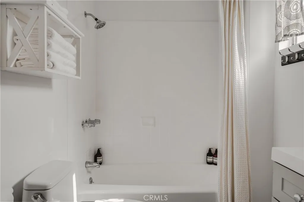 Additional image 74 of 654 S Soto st, Los Angeles, CA 90023