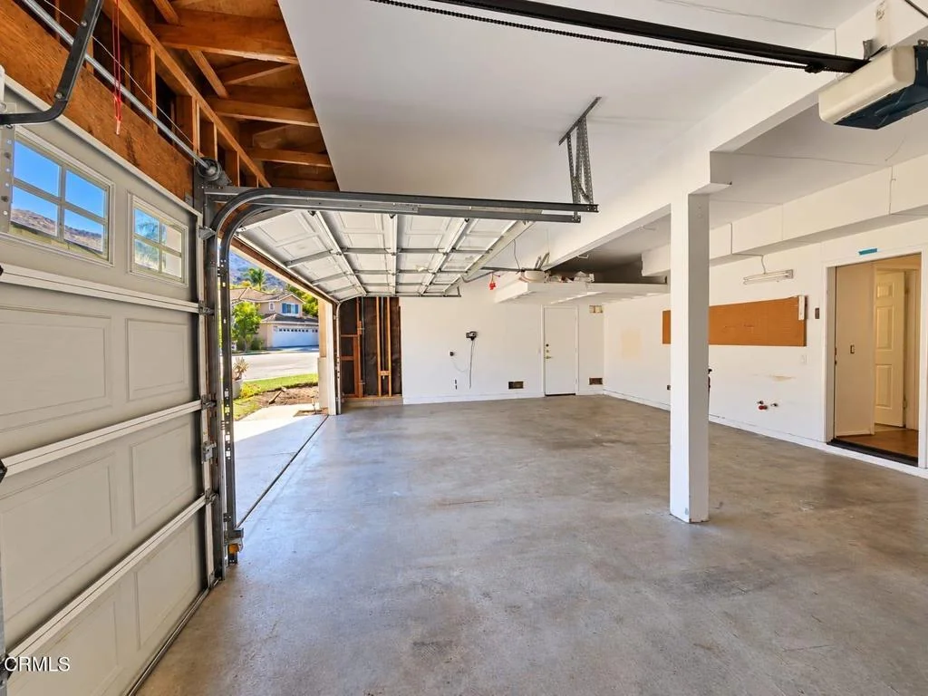 1845 Autumn Place, Simi Valley, CA 93065