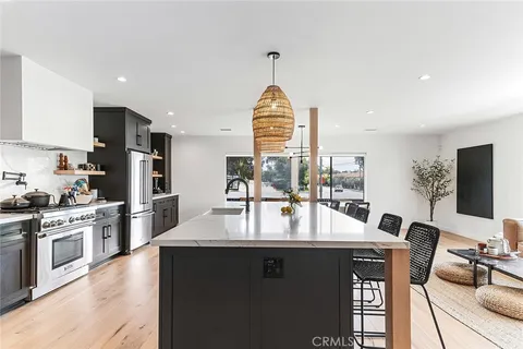 5681 East Colorado Street, Long Beach, CA MLS: PW25104934