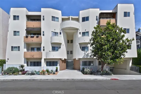 5016 Bakman Avenue Unit 306, North Hollywood, CA MLS: SR25099607