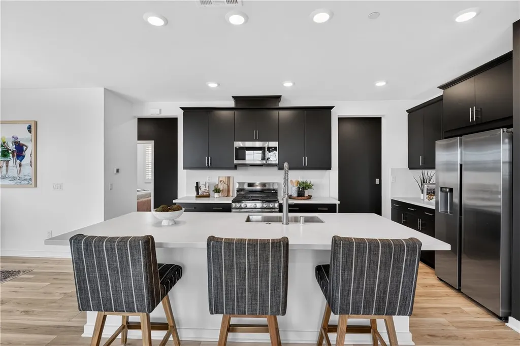 Additional image 11 of 415 Besalu Terrace, Mission Viejo, CA 92694