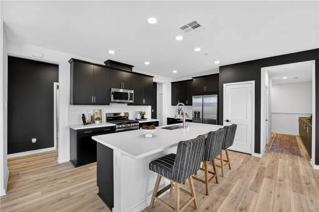 Additional image 9 of 415 Besalu Terrace, Mission Viejo, CA 92694