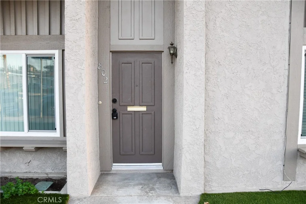 802 E La Veta Ave, Orange, CA 92866 photo 5